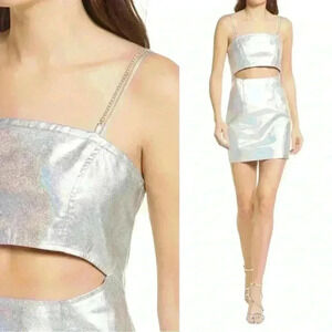 Amy Lynn mini dress with‎ cut-out in iridescent silver Size Large